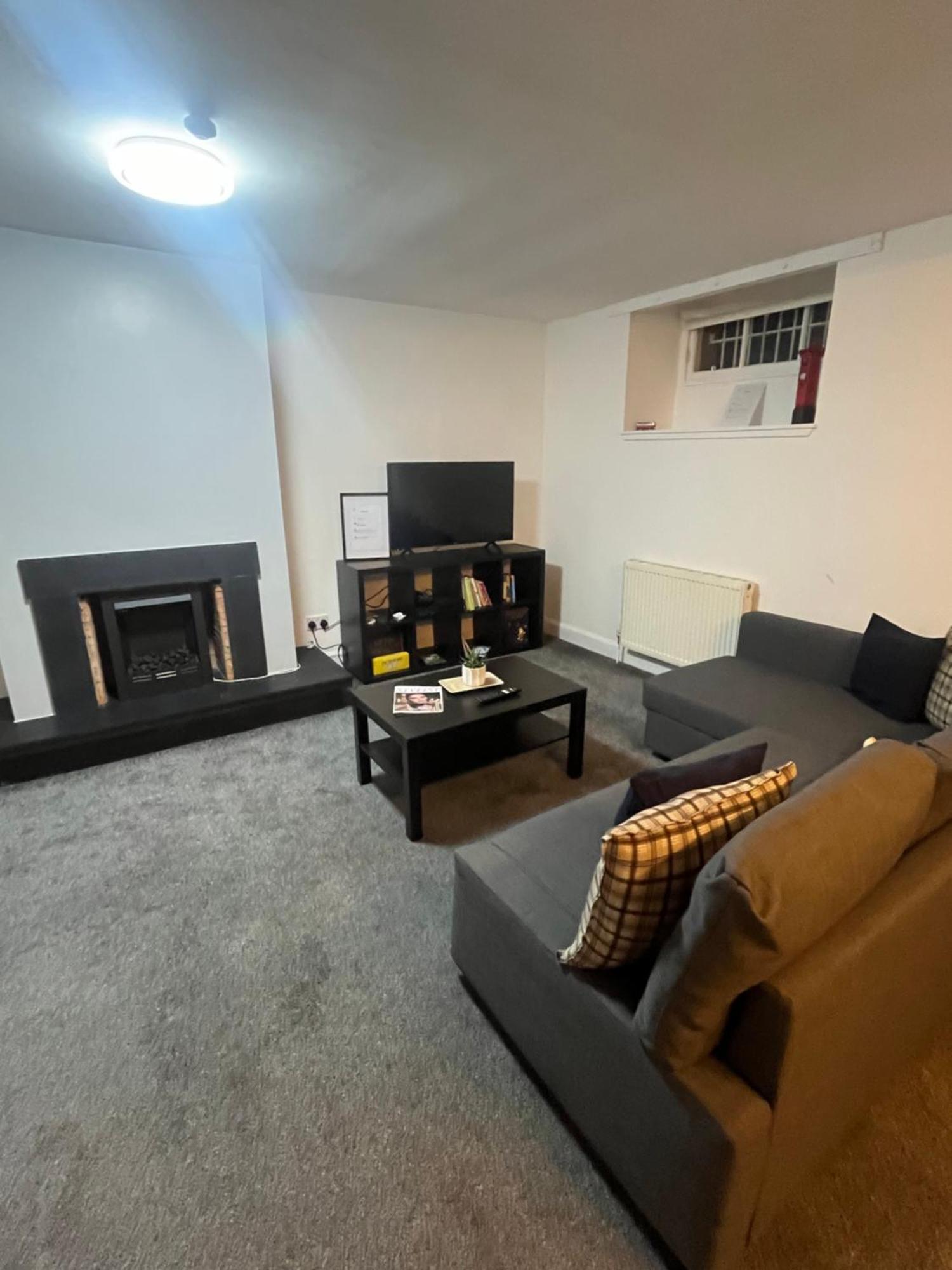 Apartamento Boyds Entry Flat Old Town Edimburgo Exterior foto