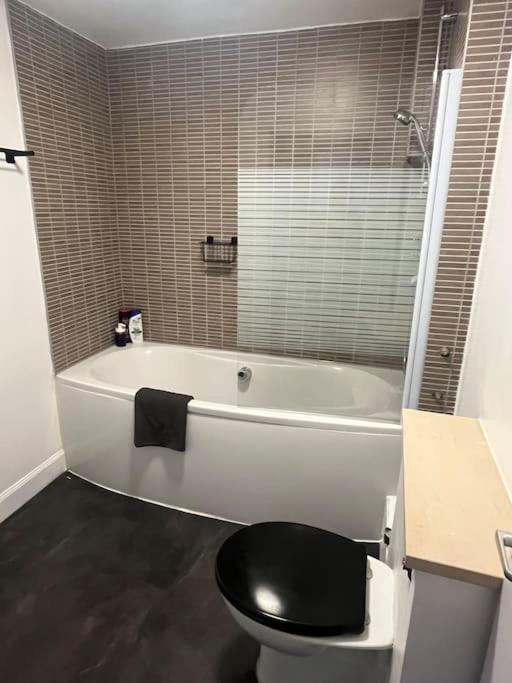 Apartamento Boyds Entry Flat Old Town Edimburgo Exterior foto